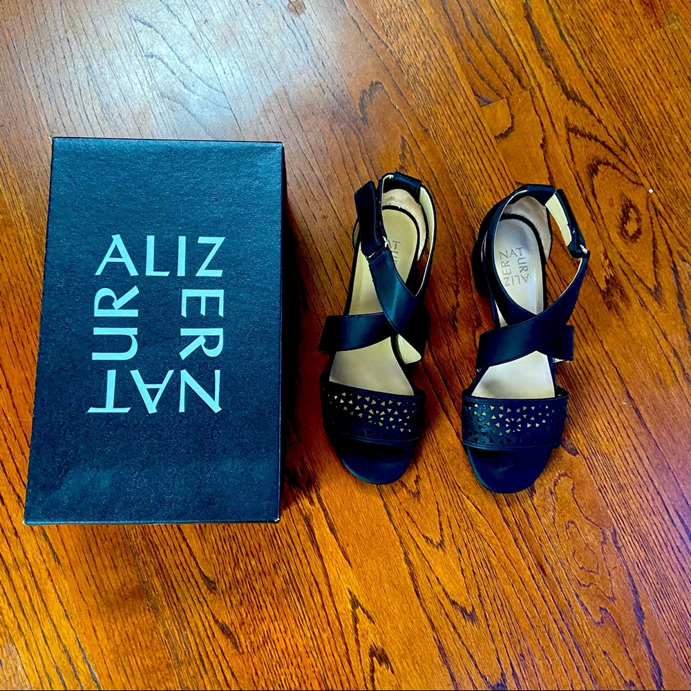 Naturalizer Casual Black Sandals